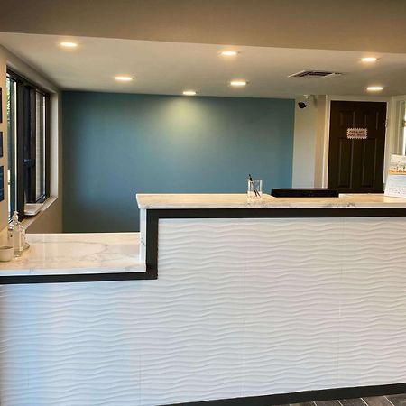 Days Inn By Wyndham Newnan Εξωτερικό φωτογραφία